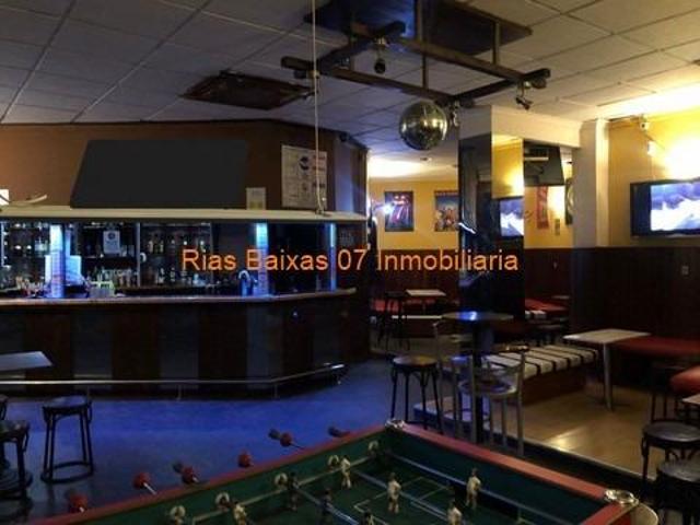 REF 3140 VENTA LOCAL COMERCIAL EN FUNCIONAMIENTO EN PONTEAREAS