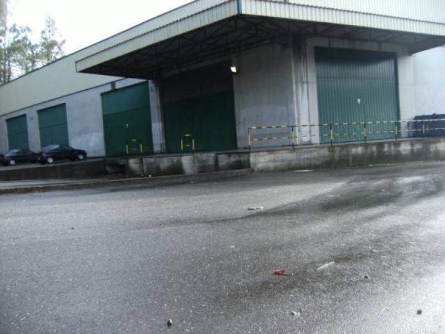 REF 4173 NAVE 2910 m2 CON CAMPA 1500 m2 MOS