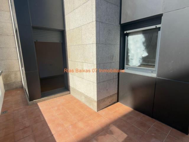 REF 4268 PISO 2 DORM. Y 2 BAÑOS CON TERRAZA Y BALCÓN O PORRIÑO