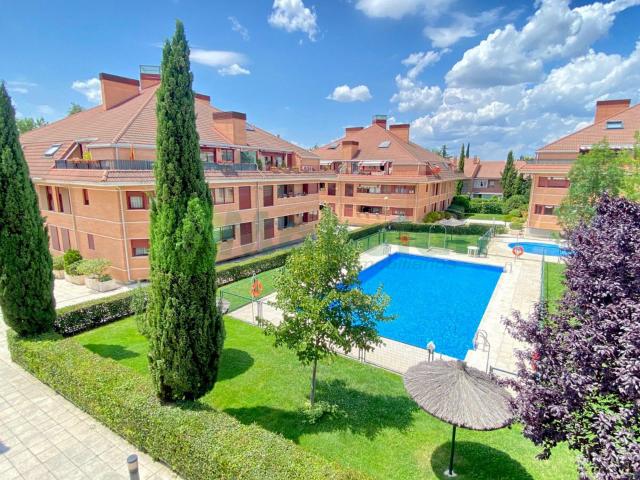 Ref. 4217. Las Rozas, Punta Galea. Piso, 130m2