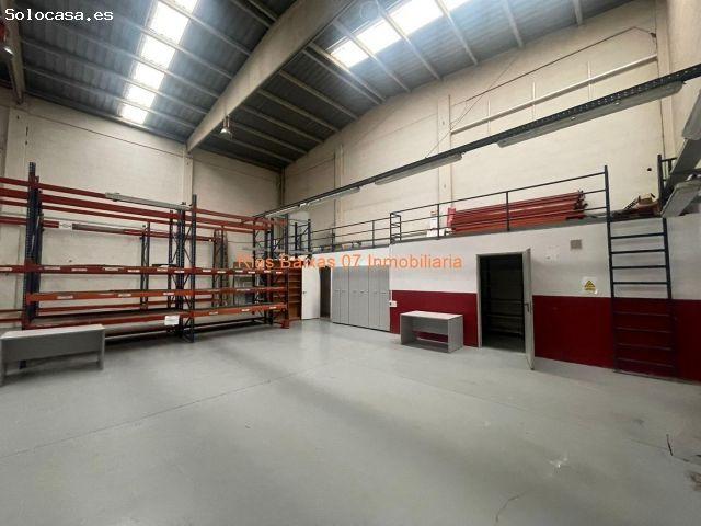 REF 4228 NAVE INDUSTRIAL 560m2 CON AMPLIAS OFICINAS VIGO