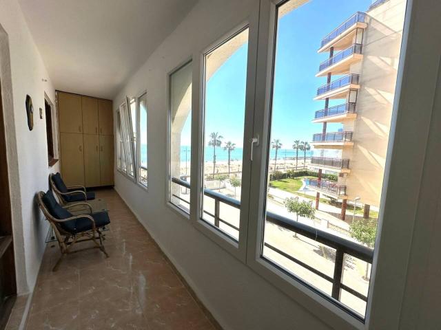 Ref 512. Apartamento con vistas laterales al mar, en alquiler temporal 3 6 Pax, en Peñíscola