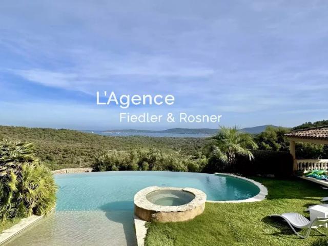 REF 698: GRIMAUD DOMAINE SECURISE VILLA AVEC VUE MER ET HELISURFACE