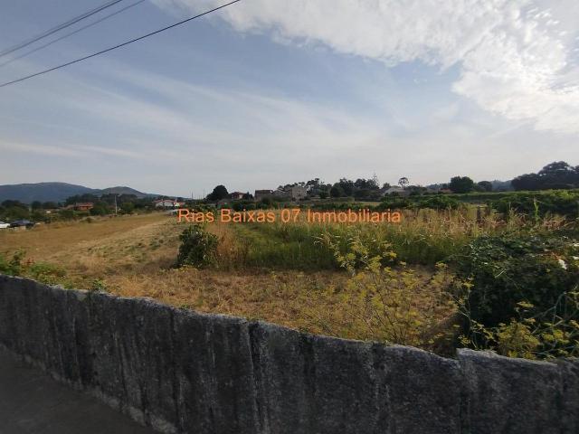REF 7064 SOLAR LLANO EDIFICABLE DE 1.158 m2 EN ESTAS TOMIÑO