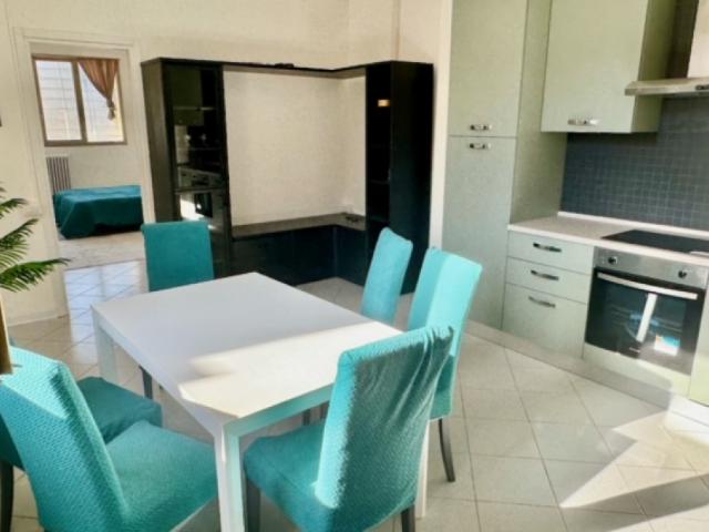 Ref: 8088 Da Vinci | Florence Apartments for Rent | Long Term Student Accommodation Rentals | HousingInFlorence