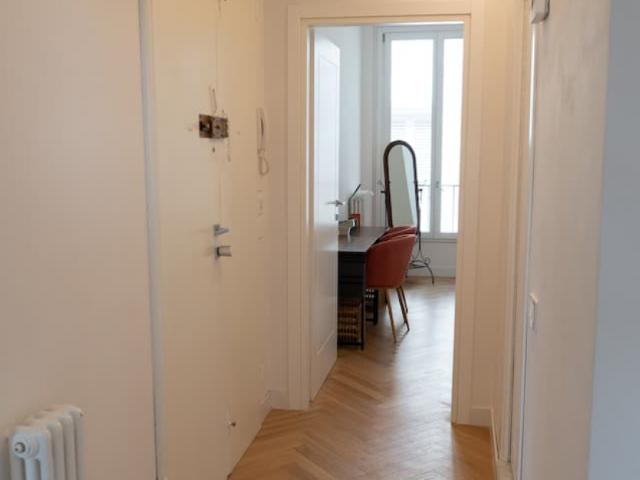 Ref: 9008 Rosalinda | Florence Apartments for Rent | Long Term Student Accommodation Rentals | HousingInFlorence