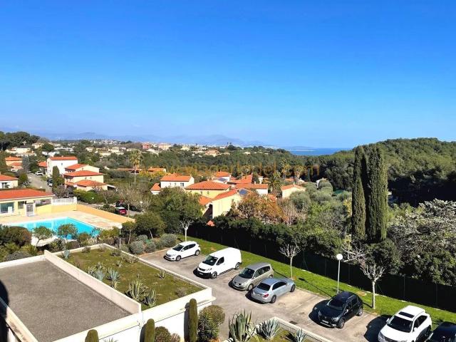 Réf. 9735 VIAGER OCCUPE, BIOT–SOPHIA ANTIPOLIS Saint Philippe