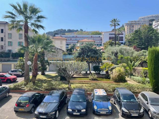 Réf. annonce: 9757 VIAGER OCCUPE NICE 06 Tzarewitch