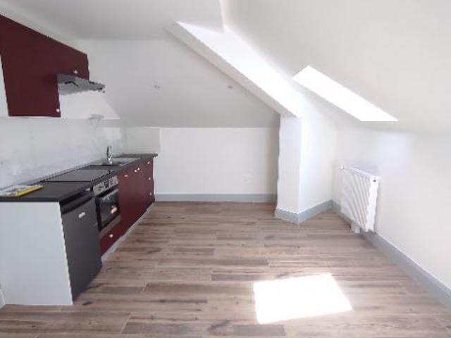Réf: GES02570018 369, 1 pièce s, BOURG EN BRESSE
