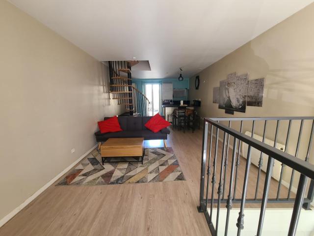 Réf: GES06200004 492, 3 pièce s, GIVORS
