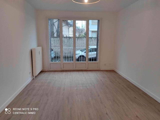 Réf: GES40873965 787, 2 pièce s, VILLEURBANNE