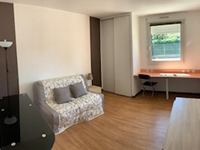 Réf: GES62660404 369, 1 pièce s, BOURG EN BRESSE