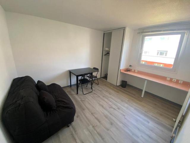 Réf: GES62660610 369, 1 pièce s, BOURG EN BRESSE