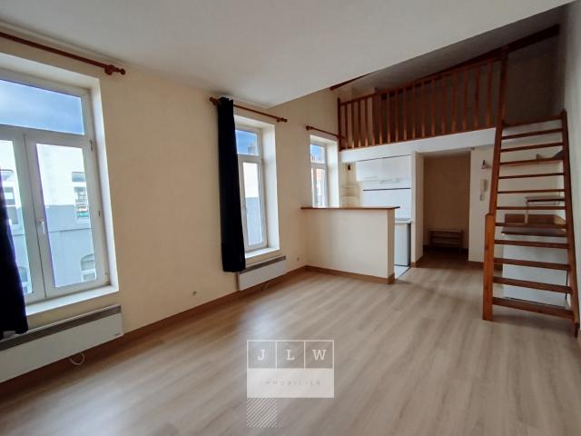 Réf. HVD LL152 Lille Studio en duplex non meublé de 26m²