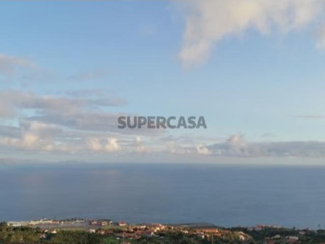 Ref. SC T 00177 26 | Terreno com Vista Mar em Santa Cruz: a 8 min do Golf Santo da Serra