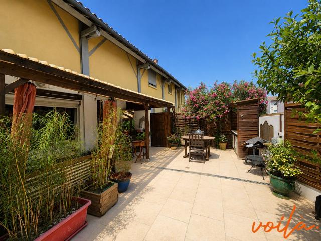Ref: Prometteuse7: Grande Maison Divisee En Plusieurs Logem. 295m² Carcassonne