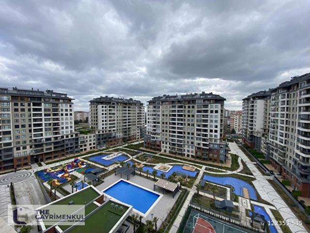REFERANS BEYLİKDÜZÜ KİRALIK SIFIR 2+1 77 m2 PEYZAJ CEPHE