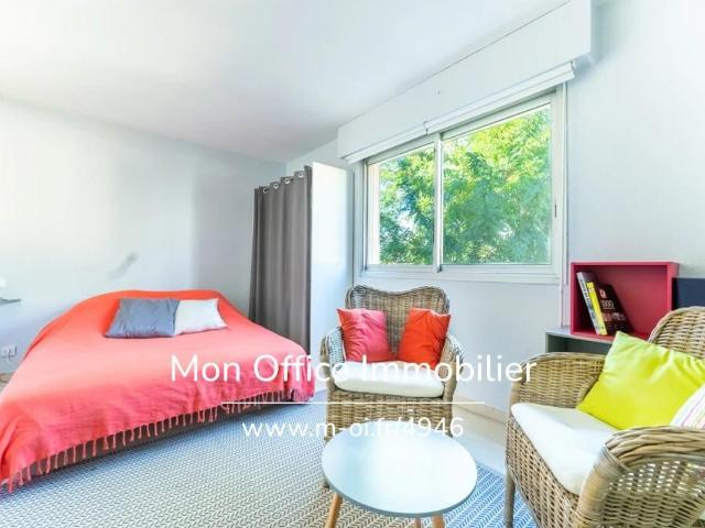 Référence: 4946 Cla Studio dans le quartier de Saint Gini. 27m² Marseille 8ème