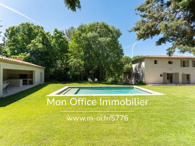 Référence: 5776 NGU. Maison 10 pièces à Aix en Provence. 475m² Aix en Provence