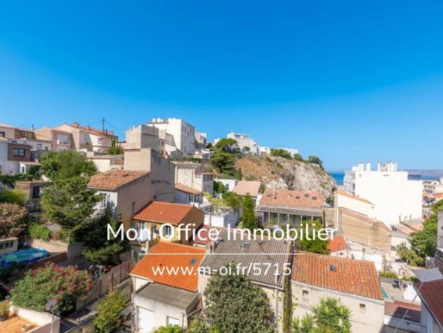 Référence: 5715 AFO Appartement 3 pièces avec vue, balcon, cave et parking à Marseille 7eme