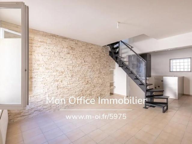Référence: 5975 BMA Appartement Duplex 3 pièces au coeur du village