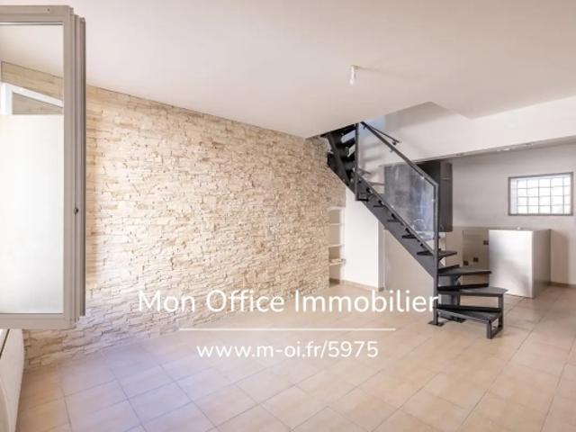 Référence: 5975 BMA Appartement Duplex 3 pièces au coeur du village