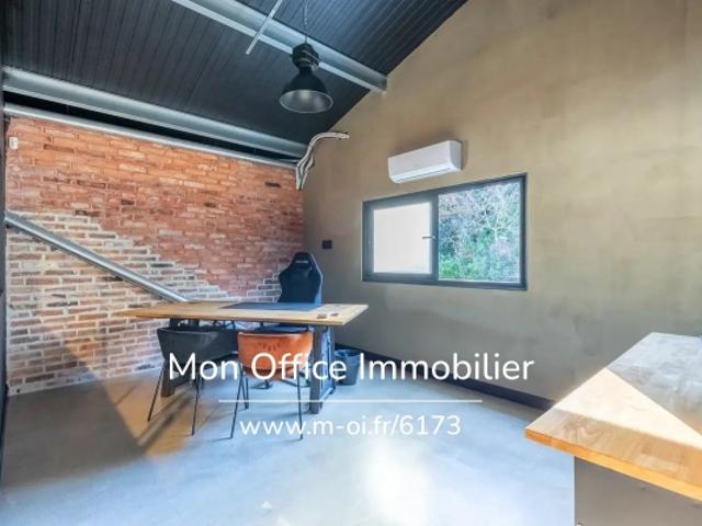 Référence: 6173 NZW Local commercial 400 m²