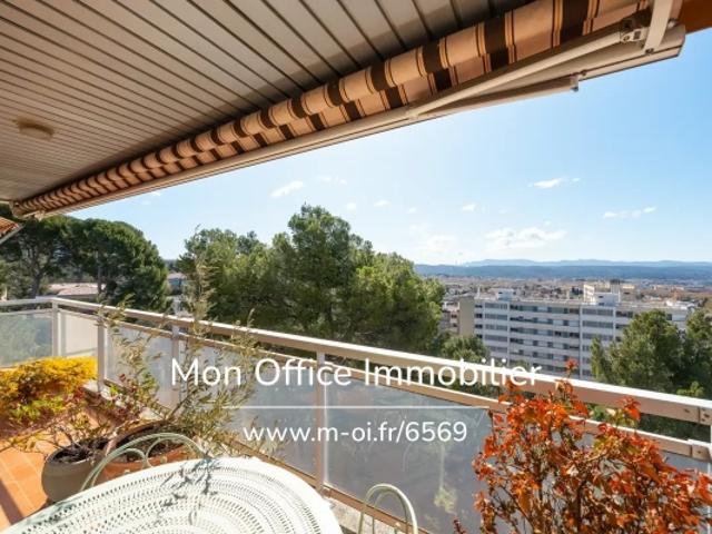 Référence: 6569 ASA. Appartement 4 pièces dernier étage avec terrasse, grand garage stationnement et cave