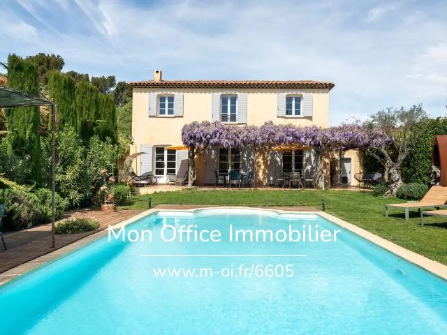 Référence: 6605 JDO. Bastide contemporaine avec piscine et studio indépendante à proximité d'IBS