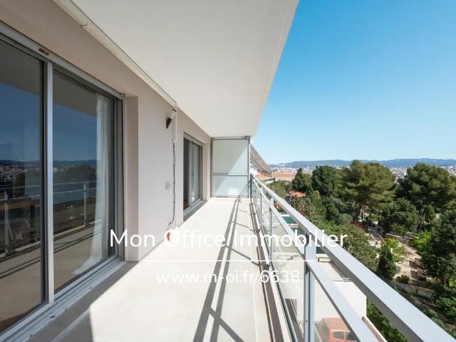 Référence: 6638 CLA. Appartement 3 pièces avec terrasse dans le quartier de Vauban 13006