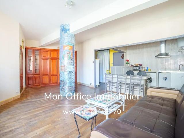 Référence: 6770 Rvf Exclusivité Appartement T1 Secteur. 48m² Marseille 1er