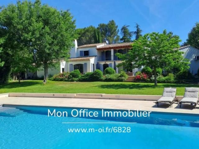 Référence: 6828 VCL. Maison avec 6 chambres dont studio indépendant Jardin paysager piscine garage 13 100 AIX