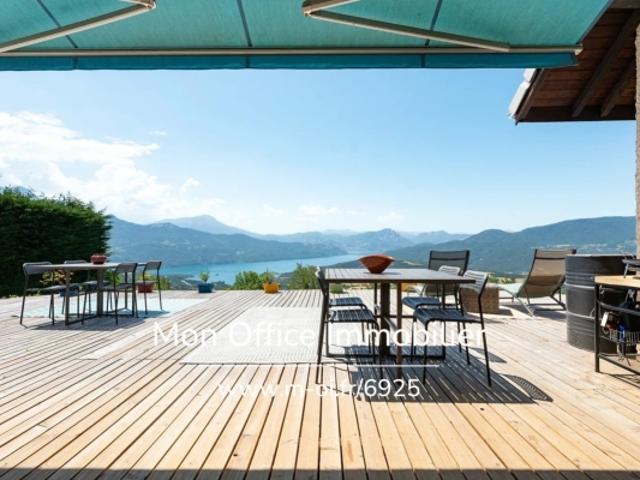 Référence: 6925 MTE. Maison Type 6 1539 m² jardin, piscine vue panoramique Lac