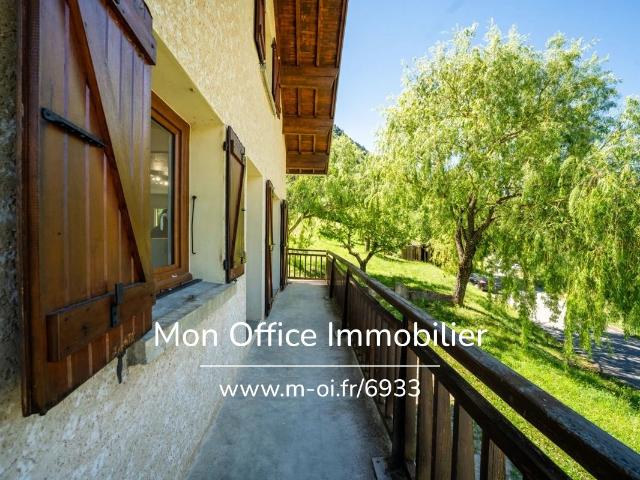 Référence: 6933 MTE. Maison 89 m² 1127 m² de jardin proximité Guillestre