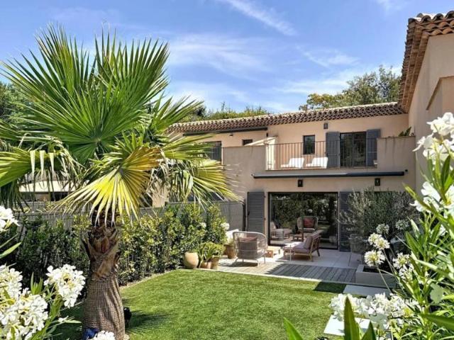 Référence: 7008 LES DUPLEX T3 RÉNOVÉ À 100M DE LA PLAGE À VENDRE À GRIMAUD BEAUVALLON