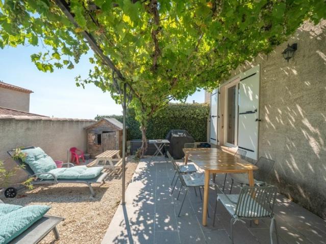 Référence: 7014 TLE Coudoux Maison 4 pièces Rénovée Piscine Garage