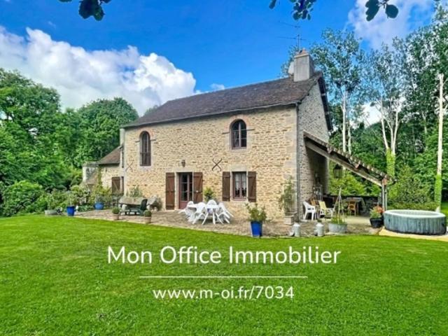 Référence: 7038 LES MOULIN EN PIERRE DE CHARME À VENDRE À CUISSAI