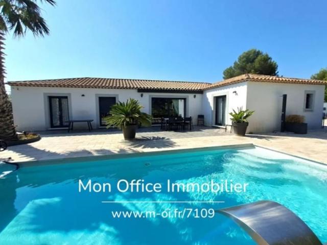 Référence: 7109 VCL Maison avec 4 chambres, piscine et garage 17 minutes d'Aix à VENTABREN