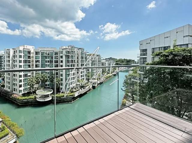 REFLECTIONS AT KEPPEL BAY