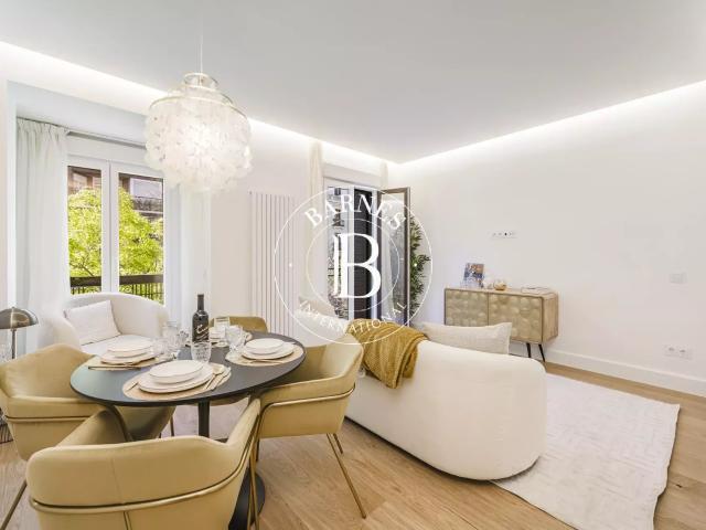 Reforma integral en finca clásica de Salamanca 98m² Madrid