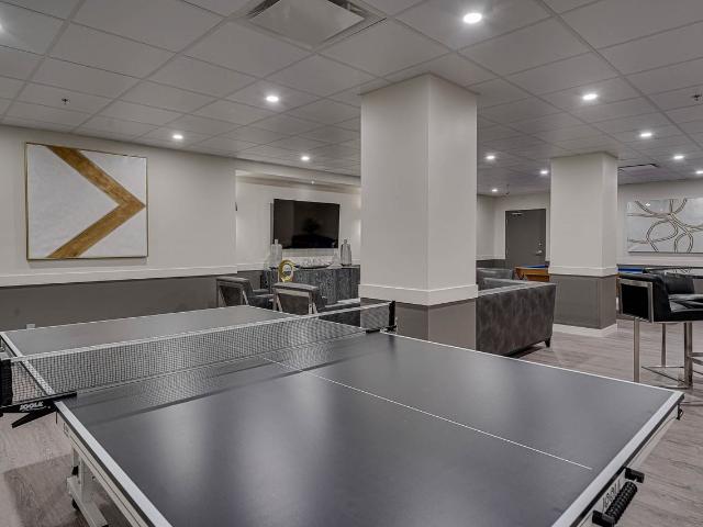 Regal Tower I 2 Bedroom Apartment for Rent at 431 3rd Ave N, Saskatoon, SK S7K 4Z3 City Park