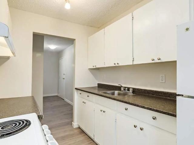Regal Court 2 Bedroom Apartment for Rent at 4506 45 Ave, Lloydminster, SK S9V 0W9