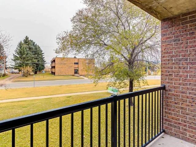 Regal Court 2 Bedroom Apartment for Rent at 4506 45 Ave, Lloydminster, SK S9V 0W9