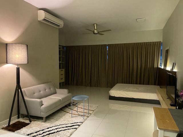 Regalia Residences Jalan Sultan Ismail walking distance to LRT