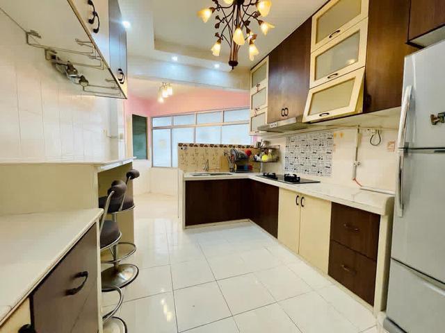 Regency height condo at sungai ara