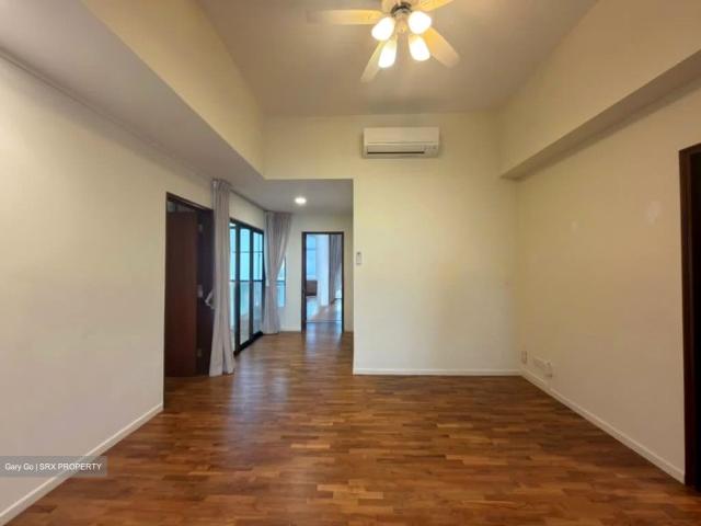 Regency Park D10, Condominium