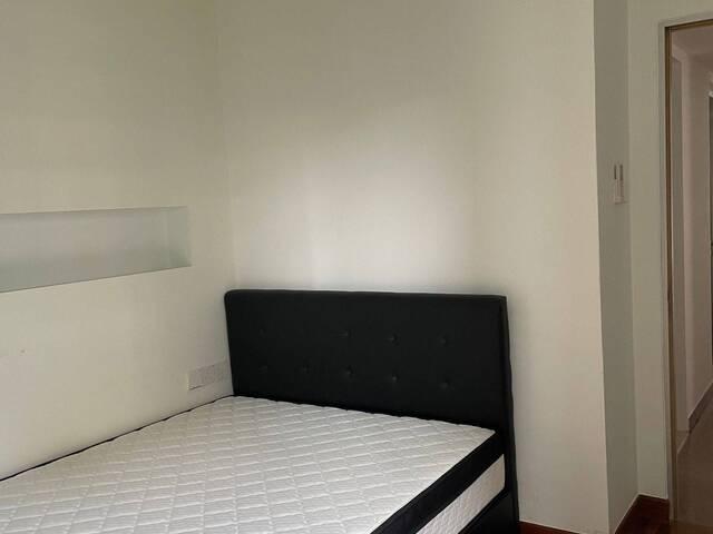 Regentville Condo at Hougang. Next to Mall. Super convenient. Bus access to Serangoon Nex MRT