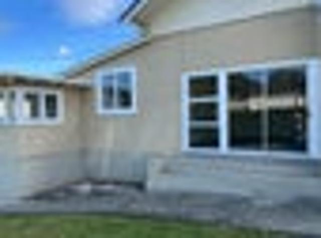Regent, 2 bedrooms, $420 pw