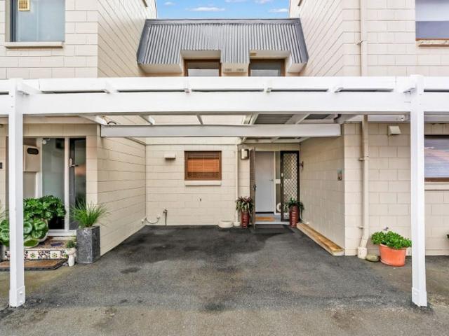 regent, 2 bedrooms