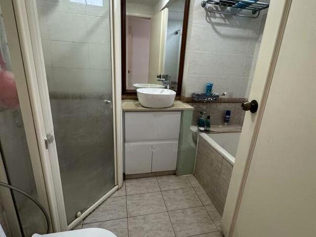 Regent Grove D23, Condominium